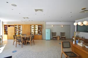 thumbnail: Spa reception