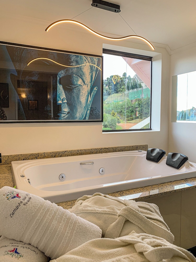 Private spa tub