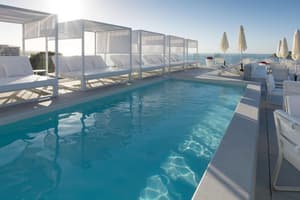 thumbnail: Outdoor pool