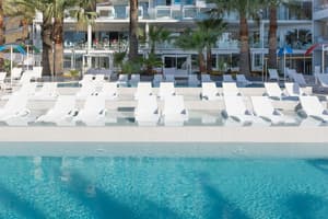 thumbnail: Outdoor pool