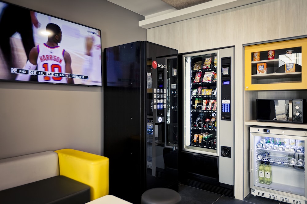 Restaurant-cafeteria