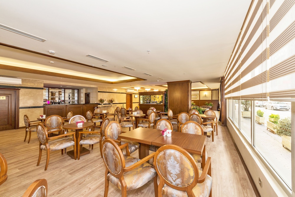 Restaurant-cafeteria