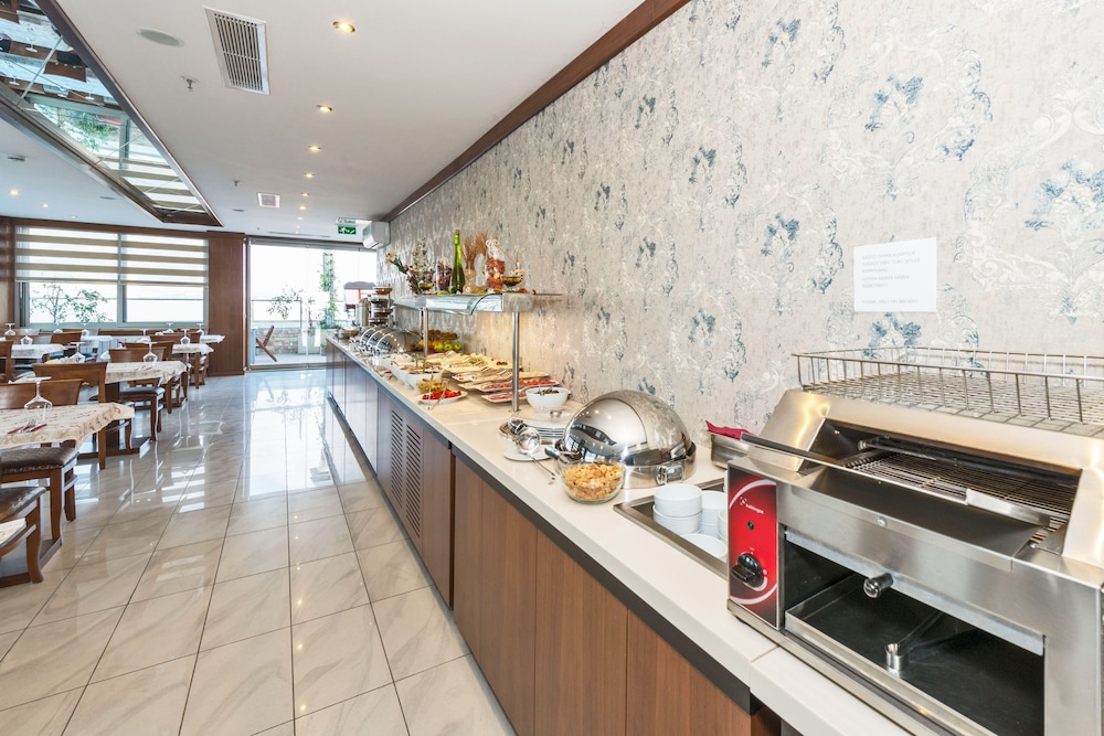 Restaurant-cafeteria