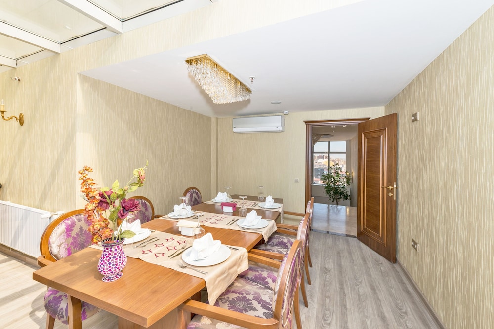 Restaurant-cafeteria