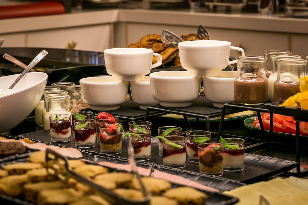 Restaurant-cafeteria