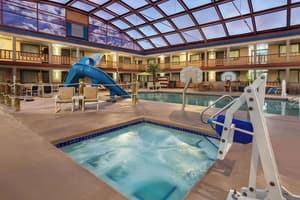 AmericInn by Wyndham La Crosse Riverfront-Conference Center