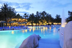 thumbnail: Hotel