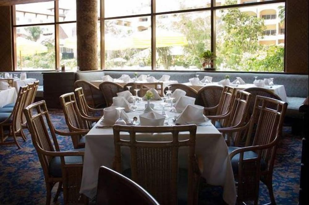 Restaurant-cafeteria