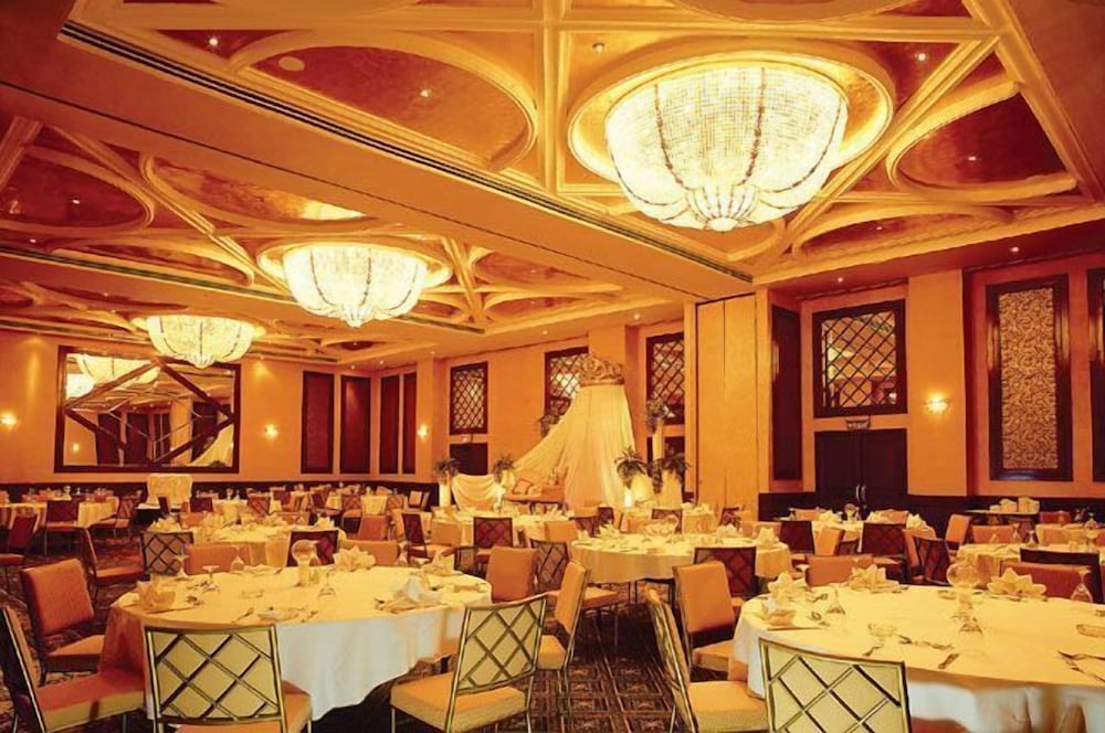 Restaurant-cafeteria