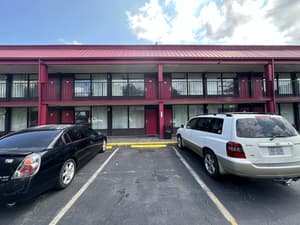 thumbnail: Parking