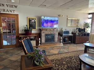 thumbnail: Interior