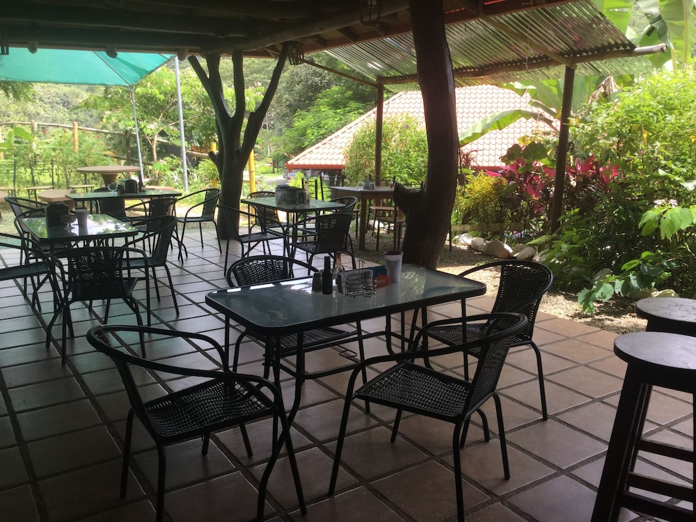 Restaurant-cafeteria