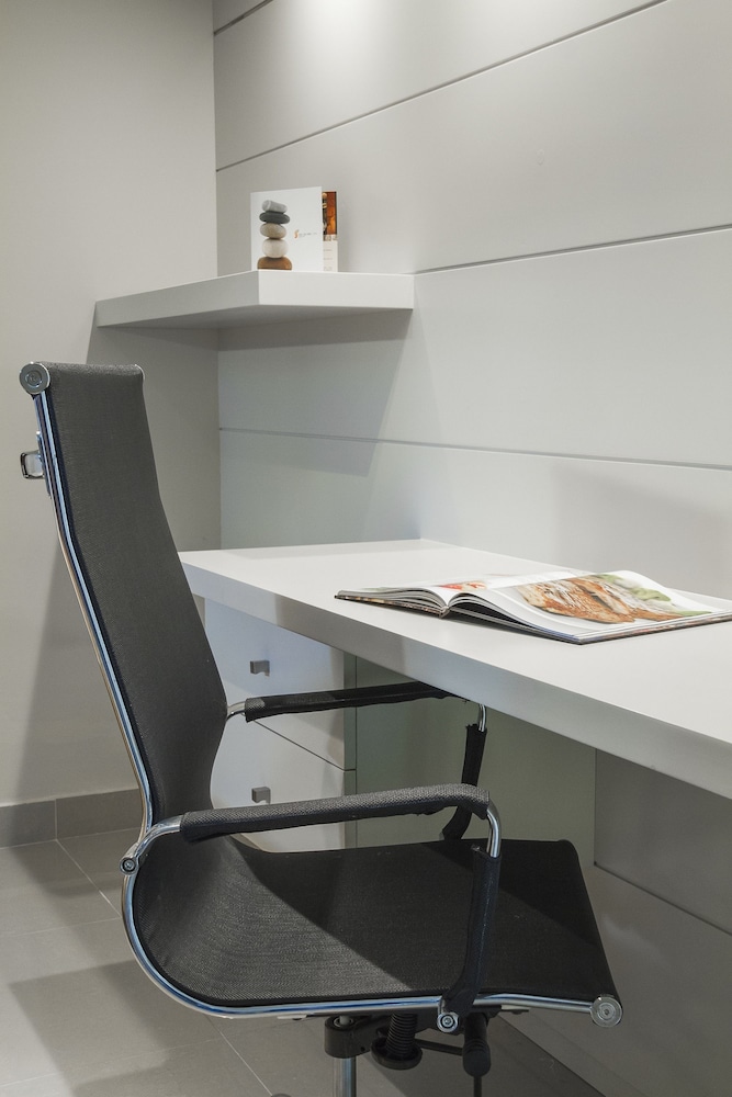 In-room business center