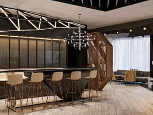 thumbnail: Bar (on property)