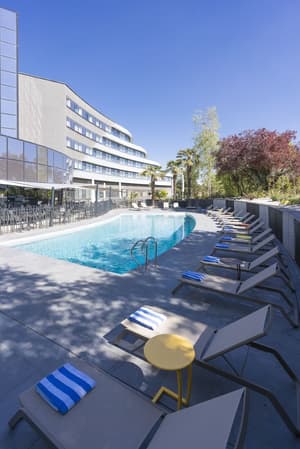thumbnail: Outdoor pool