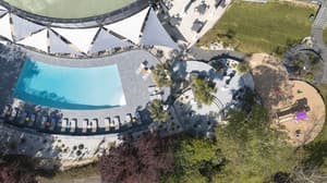 thumbnail: Outdoor pool
