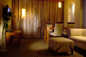 thumbnail: In-room dining