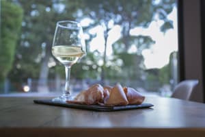 thumbnail: Dining