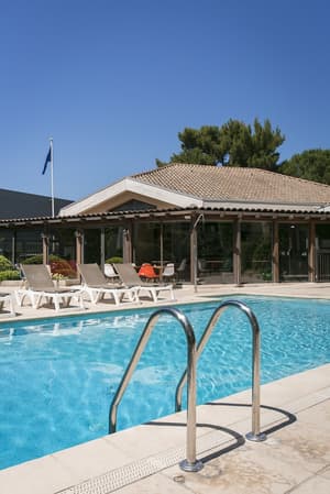 thumbnail: Pool
