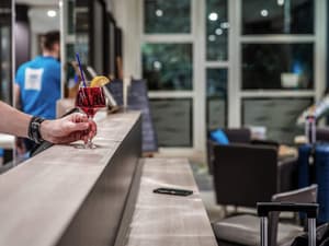 thumbnail: Bar (on property)