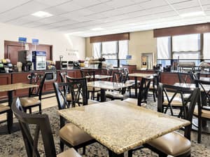 thumbnail: Business center