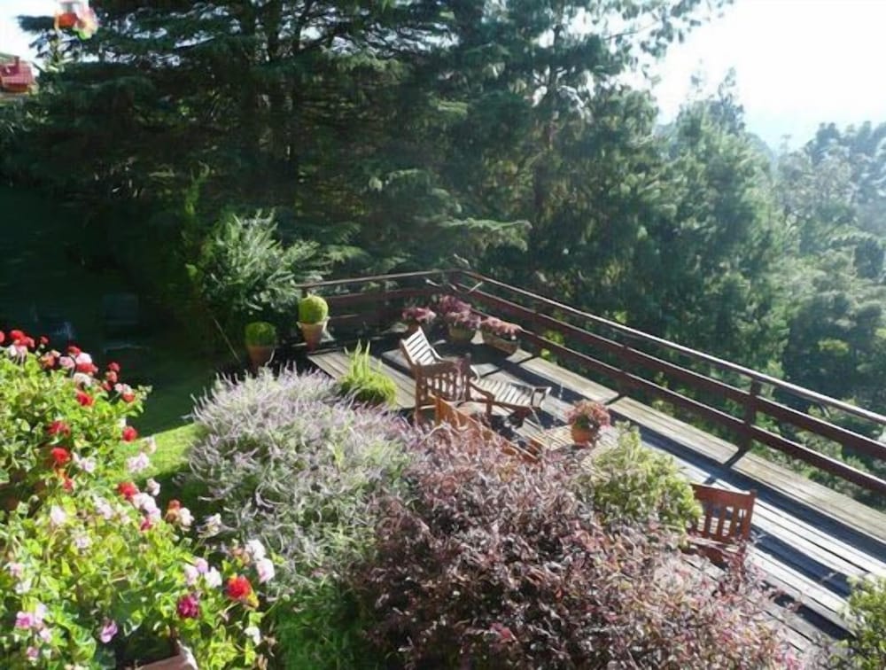 Sundeck