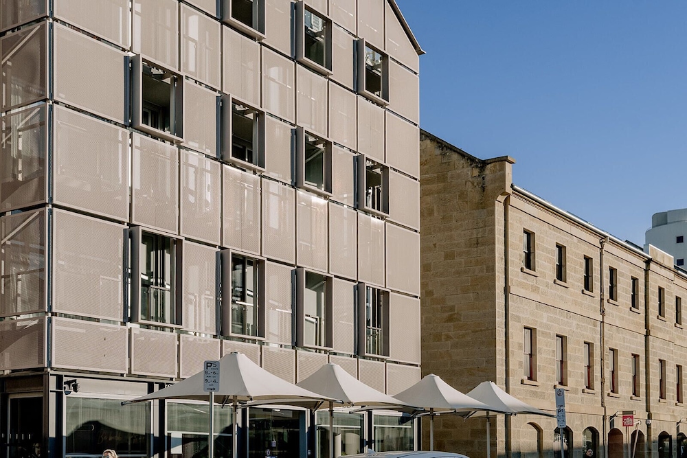 Primary image