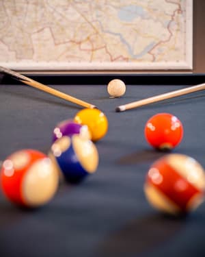 thumbnail: Billiards