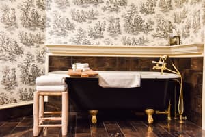 thumbnail: Bathroom