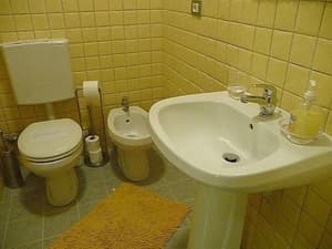 thumbnail: Bathroom