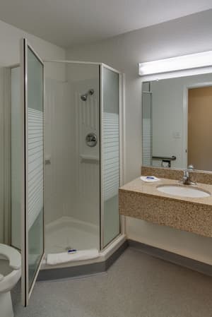thumbnail: Bathroom shower