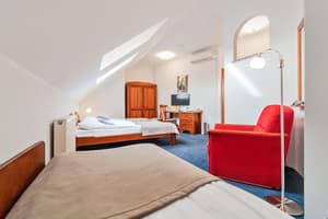 thumbnail: Room