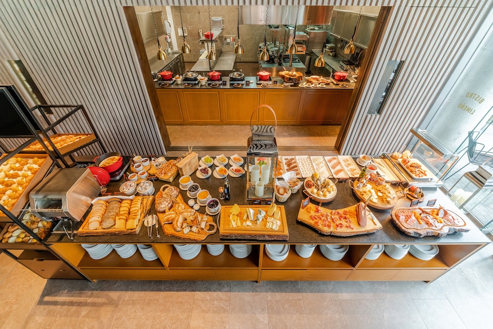 Restaurant-cafeteria