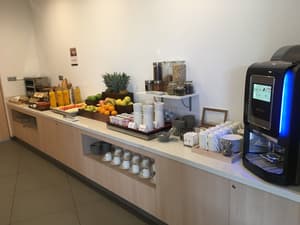 thumbnail: Breakfast buffet