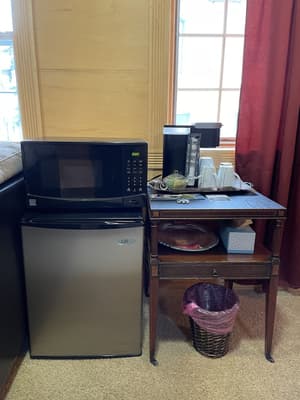 thumbnail: Minibar