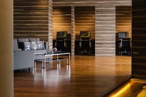 thumbnail: Business center