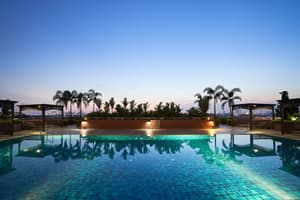 thumbnail: Outdoor pool