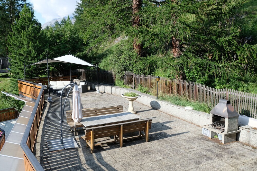 BBQ/picnic area