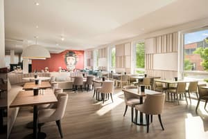 thumbnail: Restaurant