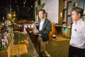thumbnail: Bar (on property)