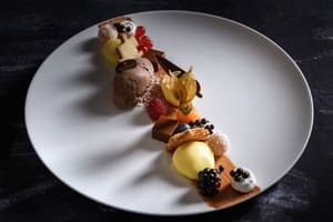 thumbnail: Restaurant