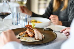 thumbnail: Restaurant