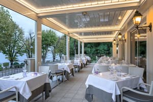 thumbnail: Restaurant