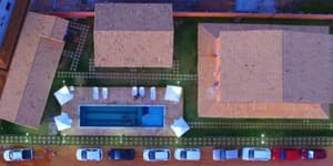 thumbnail: Exterior