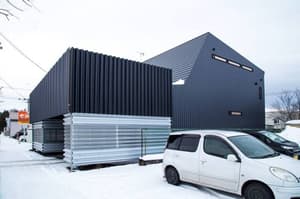 thumbnail: Exterior