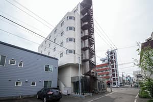 thumbnail: Exterior