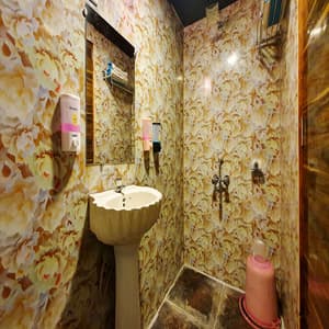 thumbnail: Bathroom