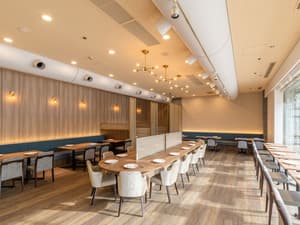 thumbnail: Breakfast area