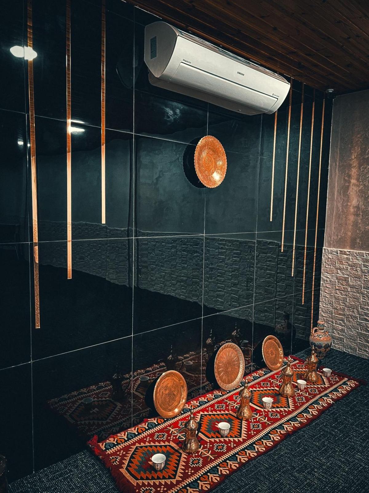 Restaurant-cafeteria