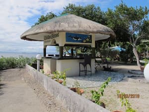 thumbnail: Bar (on property)